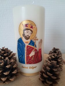 Saint Edgar Bougie peinte – Idée cadeau personnalisé| Candelys cierge baptême